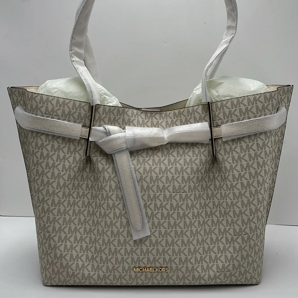 Michael Kors Emilia Large Logo Tote Bag COLOR LT CRM MULTI NWT